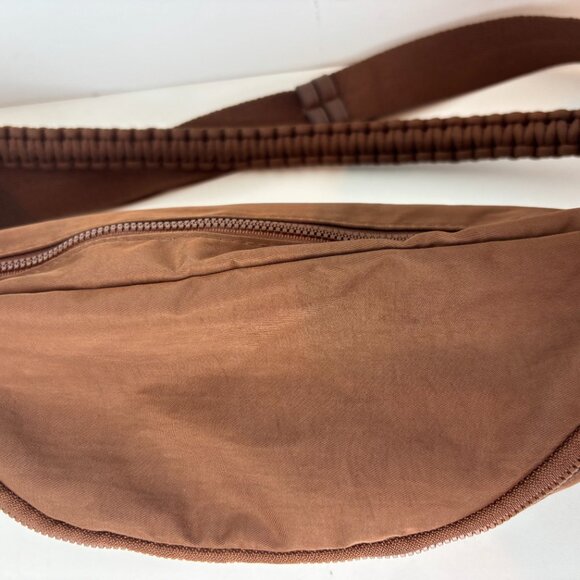 BEIS Brown Crossbody Bag - Picture 10 of 12